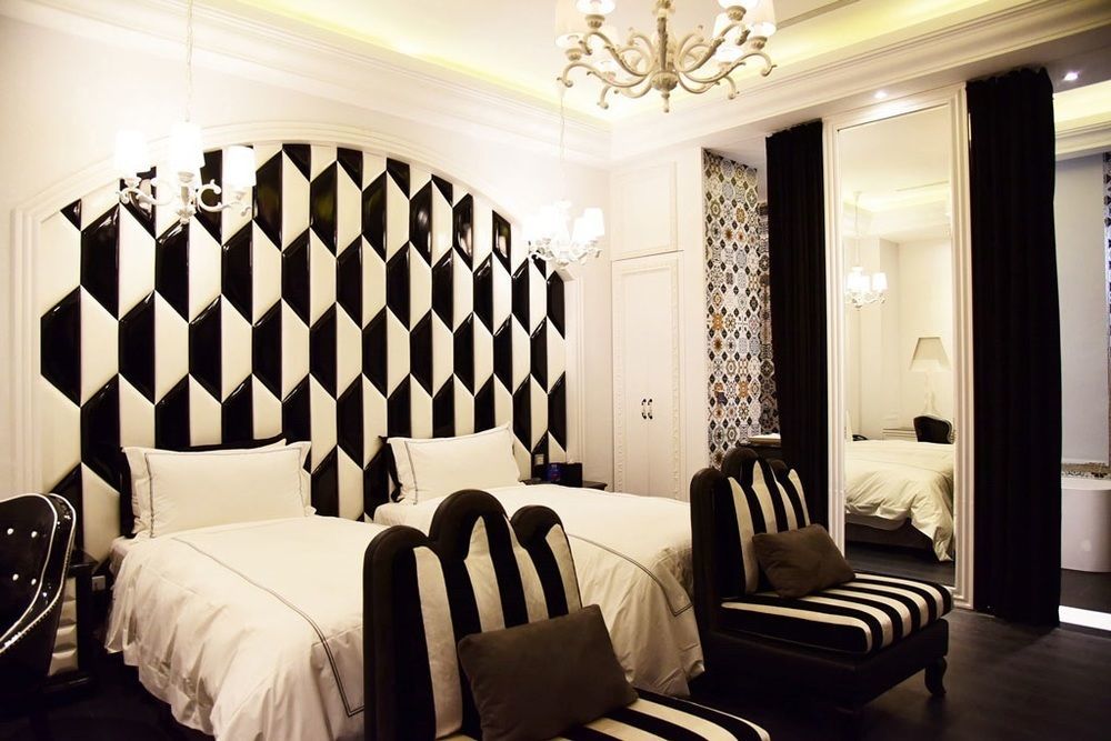 The Castle Ballet Taichung A Boutique Hotel Exteriör bild